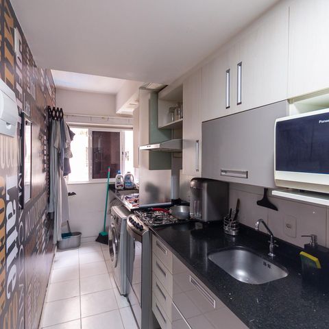Apartamento à venda com 62m², 2 quartos e 1 vagaCozinha e Área de Serviço