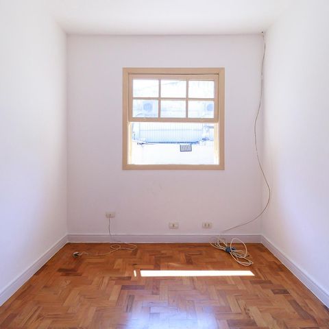 Casa à venda com 150m², 4 quartos e 1 vaga Casa à venda com 150m², 4 quartos e 1 vagaQuarto 4