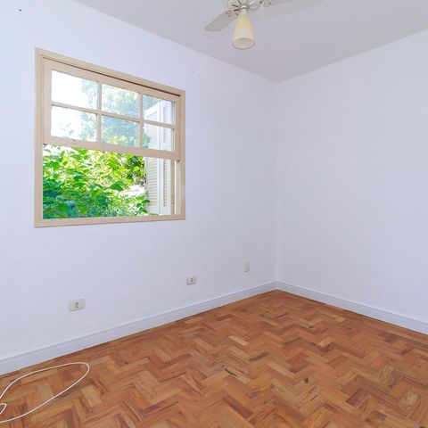 Casa à venda com 150m², 4 quartos e 1 vaga Casa à venda com 150m², 4 quartos e 1 vagaQuarto 3
