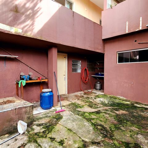 Casa à venda com 207m², 2 quartos e 2 vagas Casa à venda com 207m², 2 quartos e 2 vagasQuintal