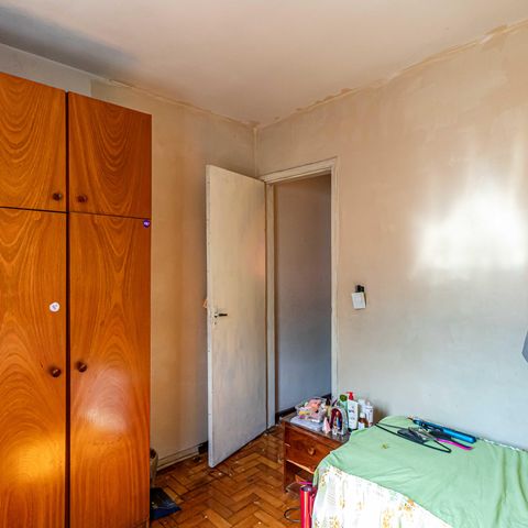 Casa à venda com 141m², 2 quartos e 3 vagas Casa à venda com 141m², 2 quartos e 3 vagasQuarto 02