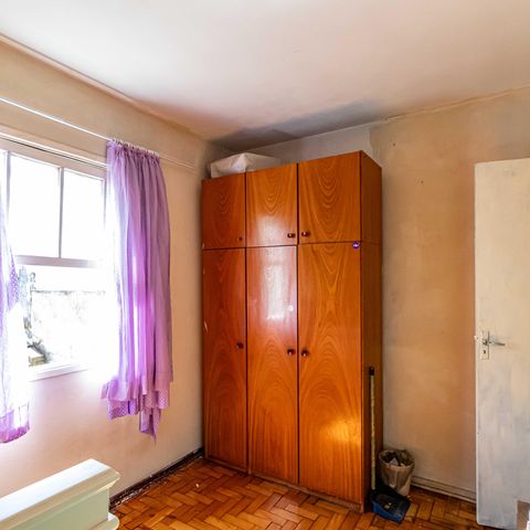 Casa à venda com 141m², 2 quartos e 3 vagas Casa à venda com 141m², 2 quartos e 3 vagasQuarto 02