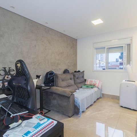 Casa de condomínio à venda com 180m², 3 quartos e 2 vagas Casa de condomínio à venda com 180m², 3 quartos e 2 vagasSuíte 3