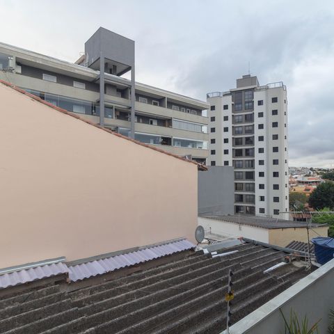 Casa de condomínio à venda com 180m², 3 quartos e 2 vagas Casa de condomínio à venda com 180m², 3 quartos e 2 vagasVista - Suíte 2