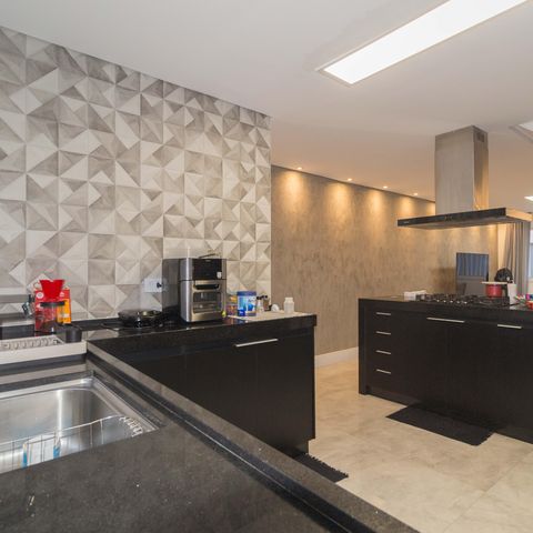 Casa de condomínio à venda com 180m², 3 quartos e 2 vagas Casa de condomínio à venda com 180m², 3 quartos e 2 vagasCozinha