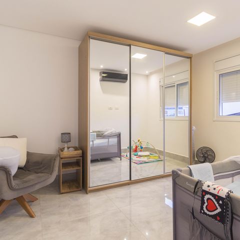 Casa de condomínio à venda com 180m², 3 quartos e 2 vagas Casa de condomínio à venda com 180m², 3 quartos e 2 vagasSuíte 1