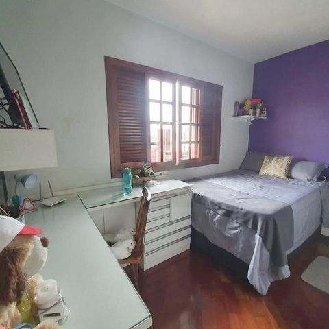 Casa à venda com 190m², 3 quartos e 3 vagas