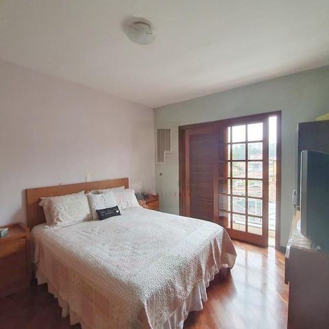 Casa à venda com 190m², 3 quartos e 3 vagas