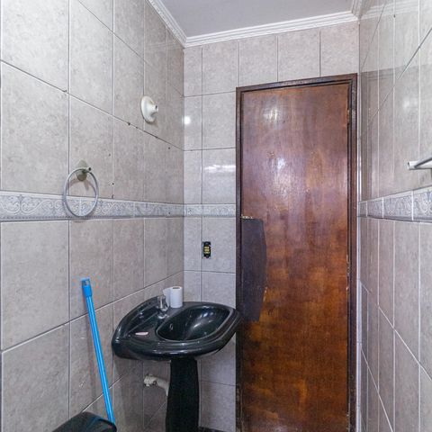Apartamento à venda com 59m², 2 quartos e 1 vaga Apartamento à venda com 59m², 2 quartos e 1 vagaBanheiro