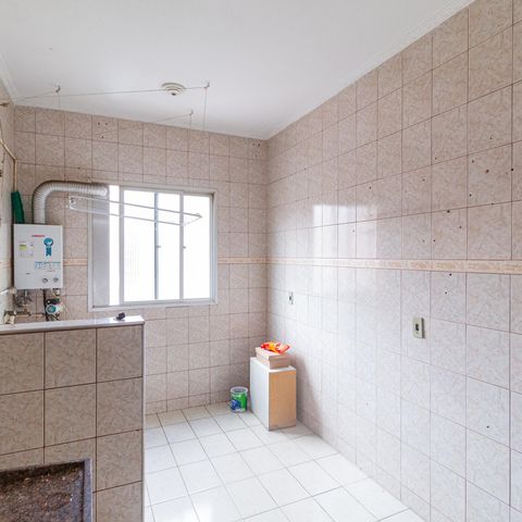 Apartamento à venda com 59m², 2 quartos e 1 vaga Apartamento à venda com 59m², 2 quartos e 1 vagaCozinha e área de serviço