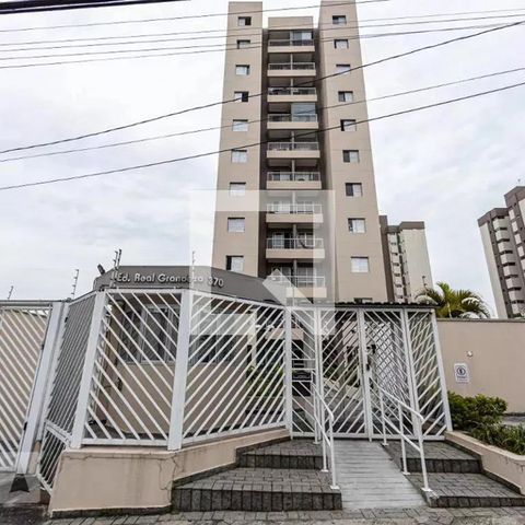 Apartamento à venda com 50m², 2 quartos e 1 vaga Apartamento à venda com 50m², 2 quartos e 1 vagaFachada