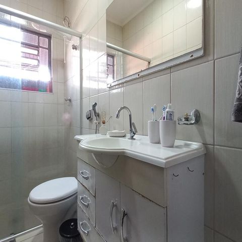 Casa à venda com 156m², 3 quartos e 4 vagas Casa à venda com 156m², 3 quartos e 4 vagasBanheiro