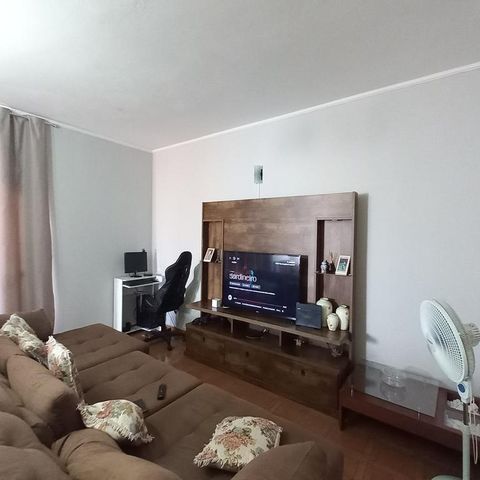 Casa à venda com 156m², 3 quartos e 4 vagas Casa à venda com 156m², 3 quartos e 4 vagasSala