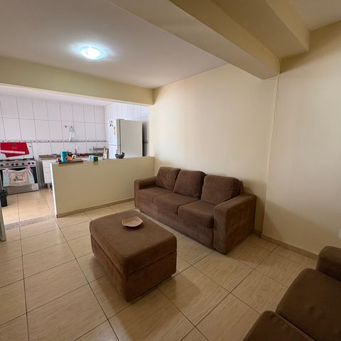Casa à venda com 259m², 6 quartos e 2 vagasCasa 2-Sala