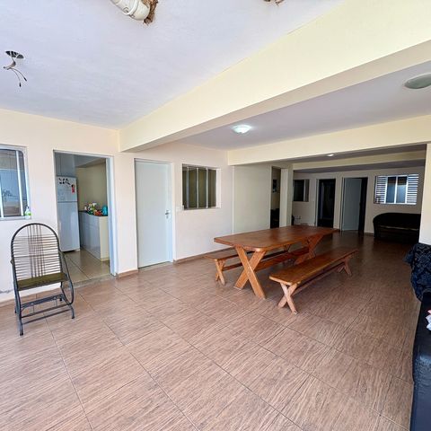 Casa à venda com 259m², 6 quartos e 2 vagas Casa à venda com 259m², 6 quartos e 2 vagasÁrea Gourmet