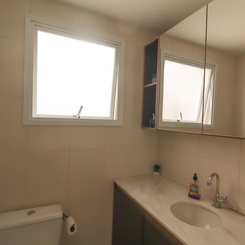 Apartamento à venda com 110m², 3 quartos e 3 vagas Apartamento à venda com 110m², 3 quartos e 3 vagasBanheiro Social