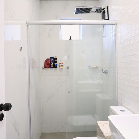 Apartamento à venda com 180m², 3 quartos e 2 vagas Apartamento à venda com 180m², 3 quartos e 2 vagasBanheiro