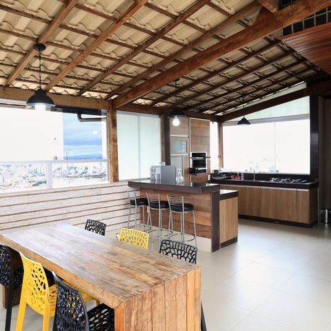 Apartamento à venda com 180m², 3 quartos e 2 vagas Apartamento à venda com 180m², 3 quartos e 2 vagasCobertura