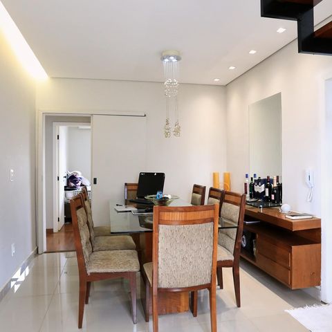 Apartamento à venda com 180m², 3 quartos e 2 vagas Apartamento à venda com 180m², 3 quartos e 2 vagasSala
