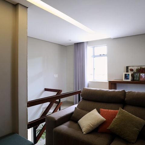 Apartamento à venda com 180m², 3 quartos e 2 vagas Apartamento à venda com 180m², 3 quartos e 2 vagasHall