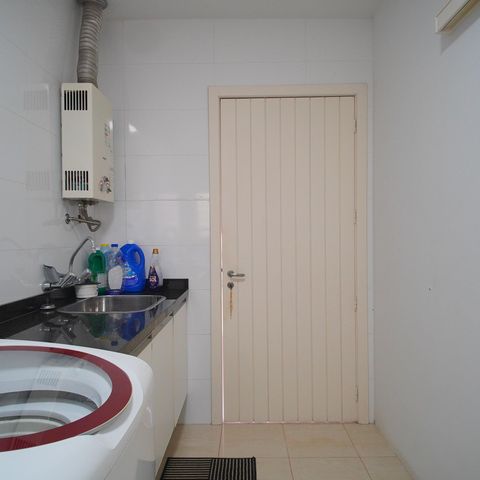 Casa à venda com 295m², 3 quartos e 3 vagasÁrea de Serviço