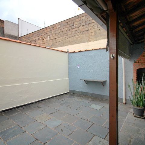 Casa à venda com 431m², 4 quartos e 1 vagaArea privativa