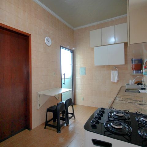 Casa à venda com 431m², 4 quartos e 1 vagaCozinha
