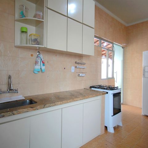 Casa à venda com 431m², 4 quartos e 1 vagaCozinha
