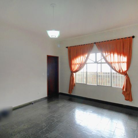 Casa à venda com 431m², 4 quartos e 1 vagaSala de Jantar