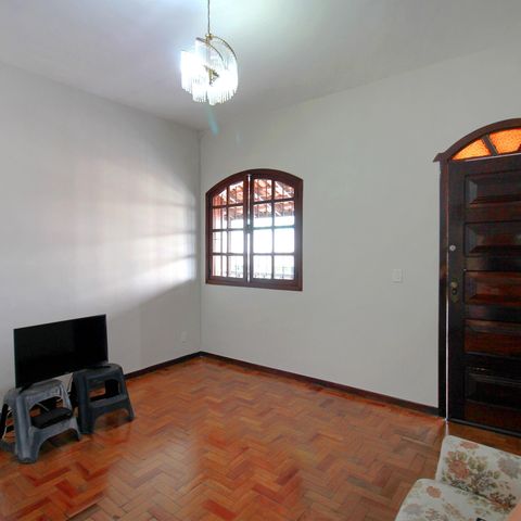 Casa à venda com 431m², 4 quartos e 1 vagaSala