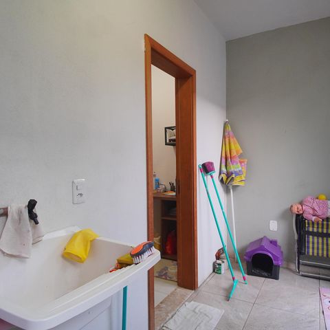 Casa à venda com 300m², 3 quartos e 2 vagasÁrea de Serviço