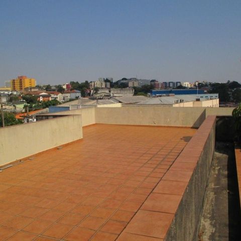 Casa à venda com 240m², 3 quartos e 3 vagas