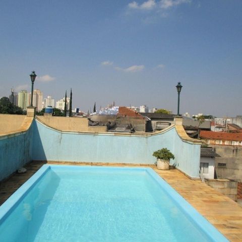 Casa à venda com 240m², 3 quartos e 3 vagas