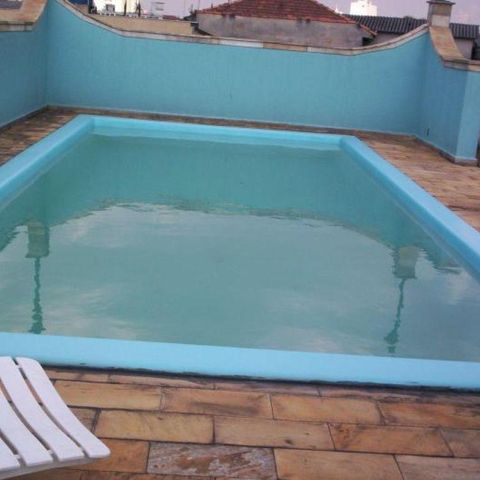 Casa à venda com 240m², 3 quartos e 3 vagas