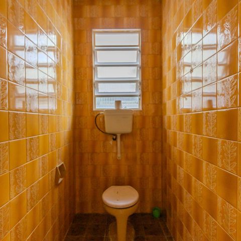 Casa à venda com 151m², 3 quartos e 2 vagas Casa à venda com 151m², 3 quartos e 2 vagasLavabo