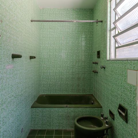 Casa à venda com 151m², 3 quartos e 2 vagas Casa à venda com 151m², 3 quartos e 2 vagasBanheiro da Suíte