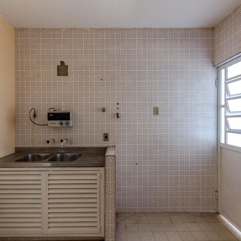 Casa à venda com 151m², 3 quartos e 2 vagas Casa à venda com 151m², 3 quartos e 2 vagasCozinha