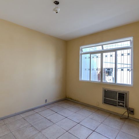 Casa à venda com 151m², 3 quartos e 2 vagas Casa à venda com 151m², 3 quartos e 2 vagasSuíte