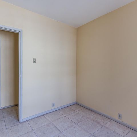 Casa à venda com 151m², 3 quartos e 2 vagas Casa à venda com 151m², 3 quartos e 2 vagasQuarto 2