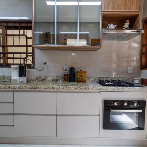 Casa à venda com 375m², 3 quartos e 4 vagas Casa à venda com 375m², 3 quartos e 4 vagasCozinha