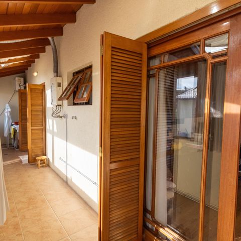 Casa à venda com 375m², 3 quartos e 4 vagas Casa à venda com 375m², 3 quartos e 4 vagasVista do Quarto 2