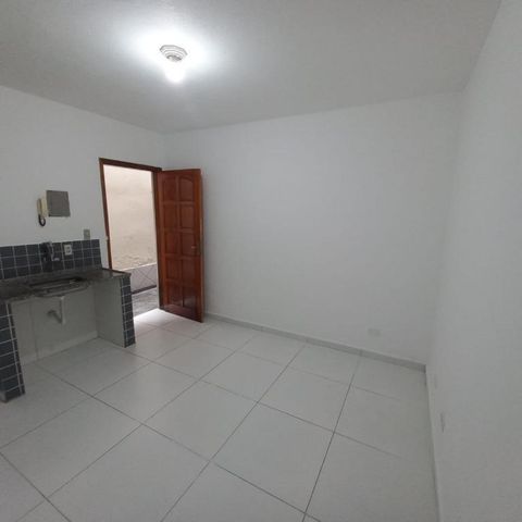 Casa de condomínio à venda com 25m², 1 quarto e sem vaga