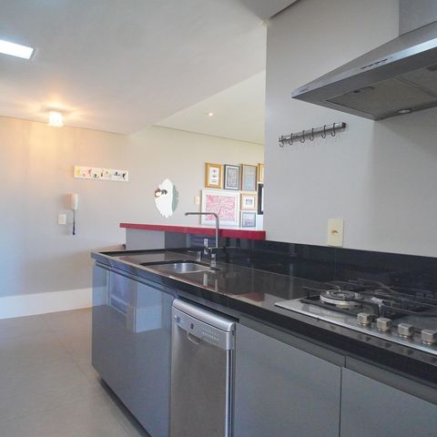 Apartamento à venda com 109m², 3 quartos e 2 vagasCozinha