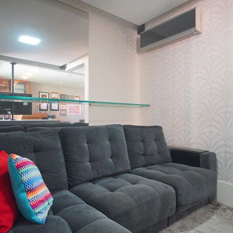 Apartamento à venda com 109m², 3 quartos e 2 vagas Apartamento à venda com 109m², 3 quartos e 2 vagasSala