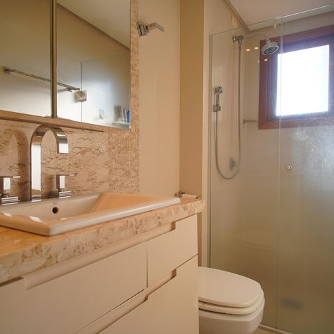 Apartamento à venda com 109m², 3 quartos e 2 vagasBanheiro da Suíte