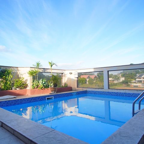 Apartamento à venda com 458m², 3 quartos e 4 vagasPiscina