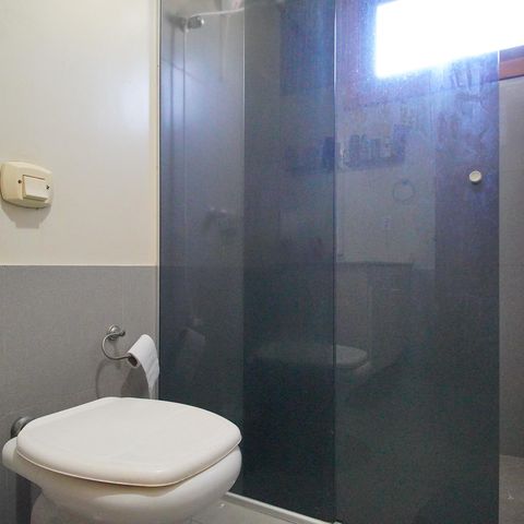 Apartamento à venda com 458m², 3 quartos e 4 vagasBanheiro da Suíte 3