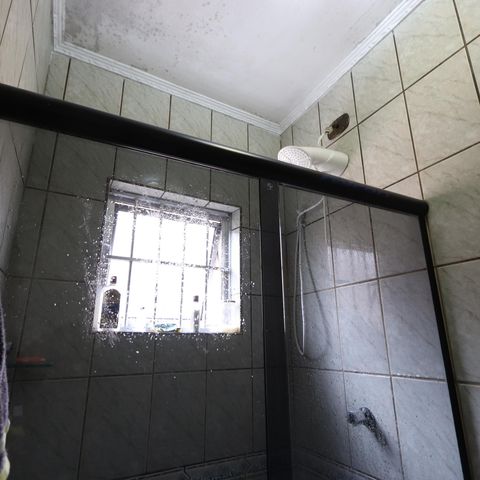 Casa à venda com 200m², 3 quartos e 8 vagasBanheiro da Suíte 3