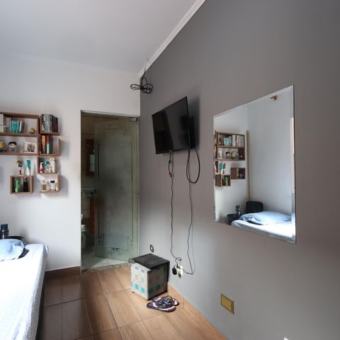 Casa à venda com 200m², 3 quartos e 8 vagasSuíte 3
