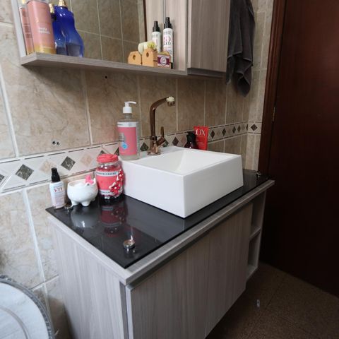 Casa à venda com 200m², 3 quartos e 8 vagasLavabo
